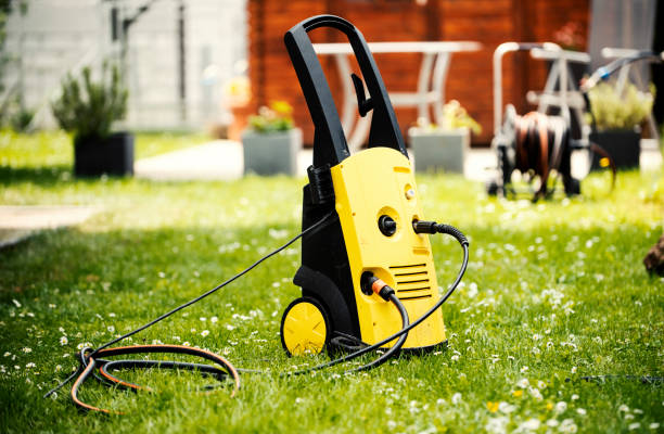 Best Rust Removal  in Indiantown, FL